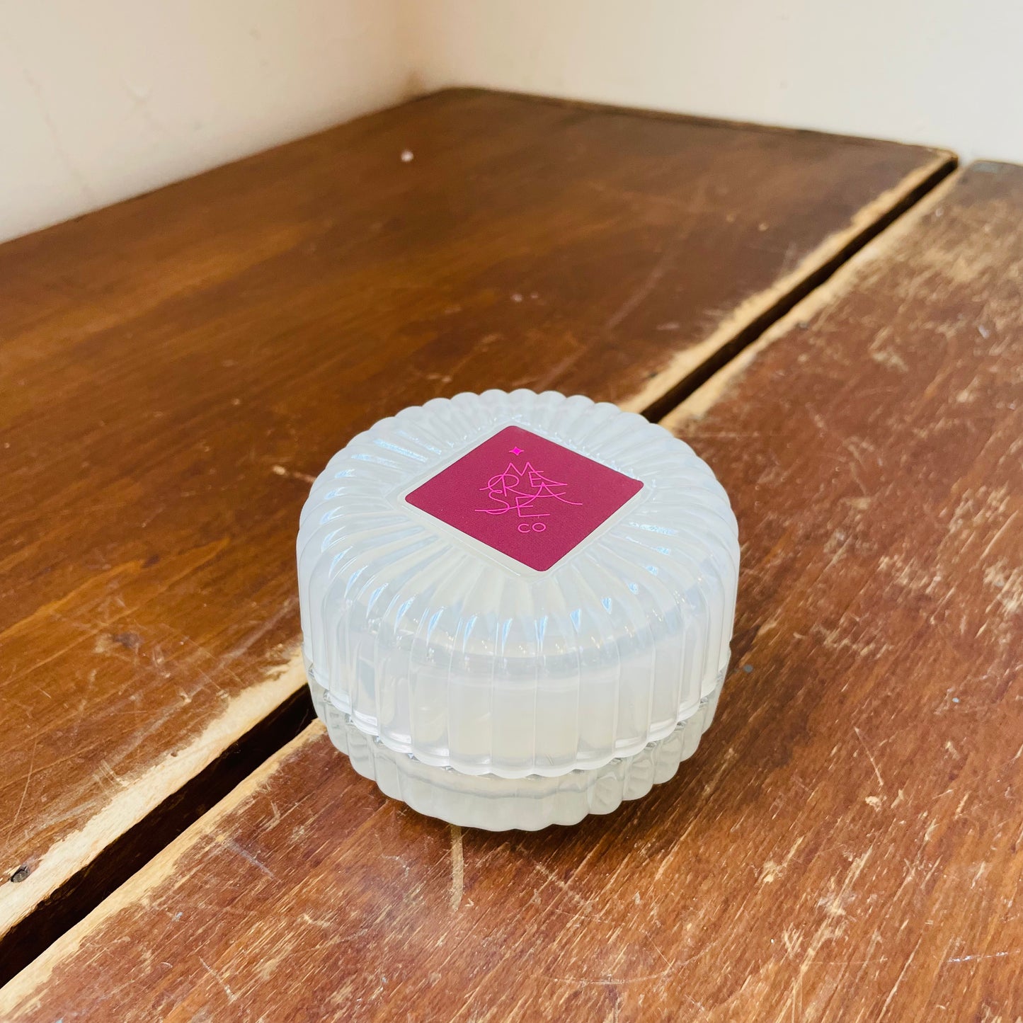 Mistletoe Kiss Bauble Glass Candle