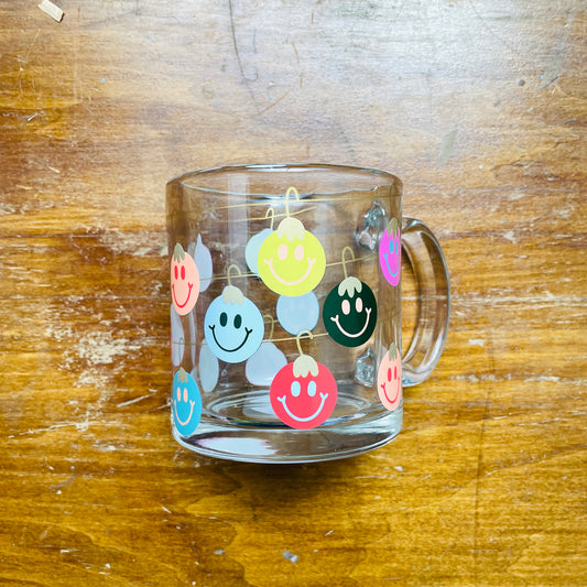 Smiley Ornament Clear Mug