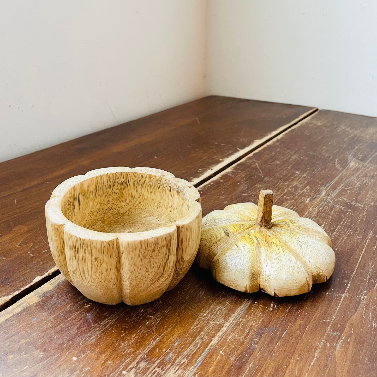 Hand-carved Mango Wood Acorn Shaped Container