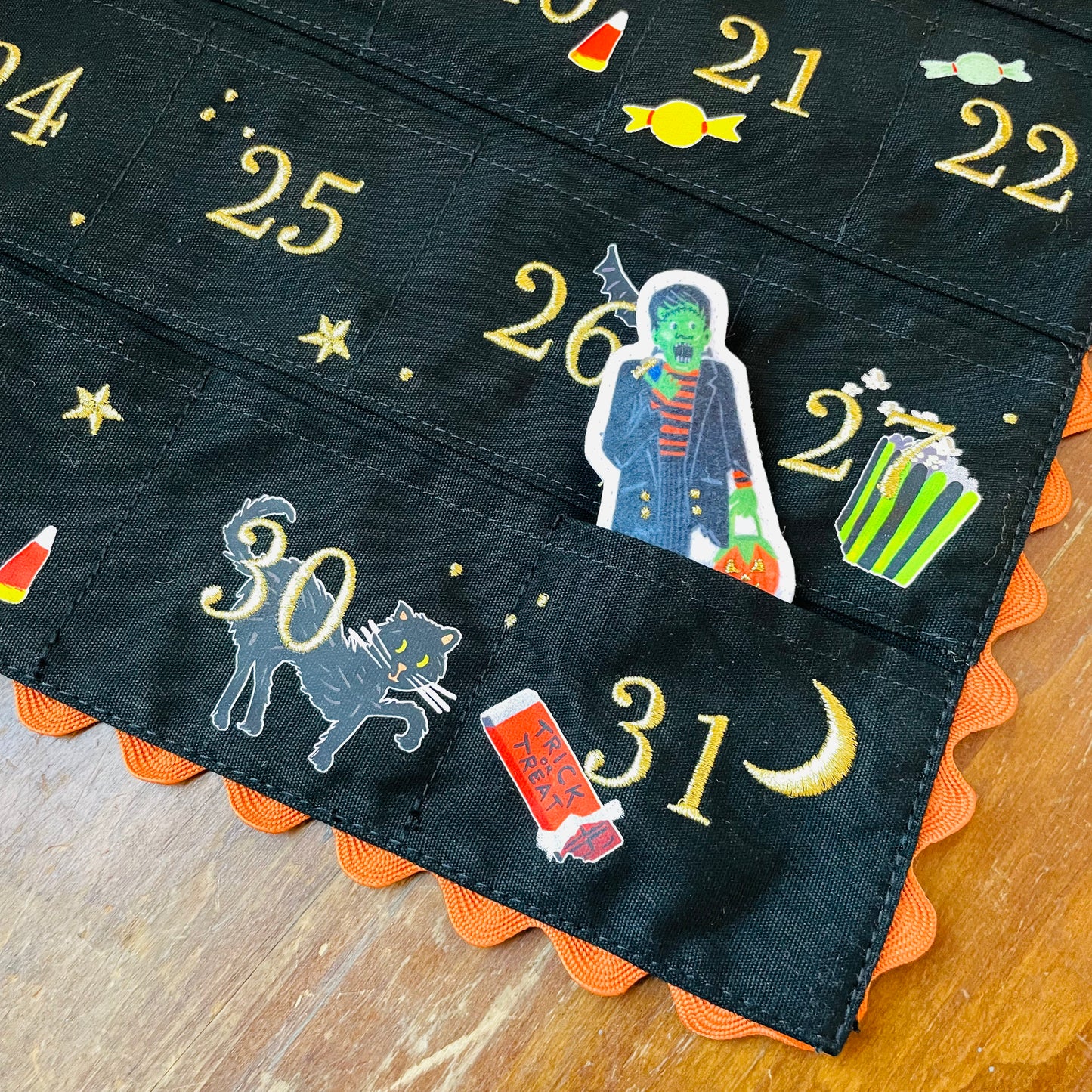 Embroidered Halloween Hanging Countdown Calendar