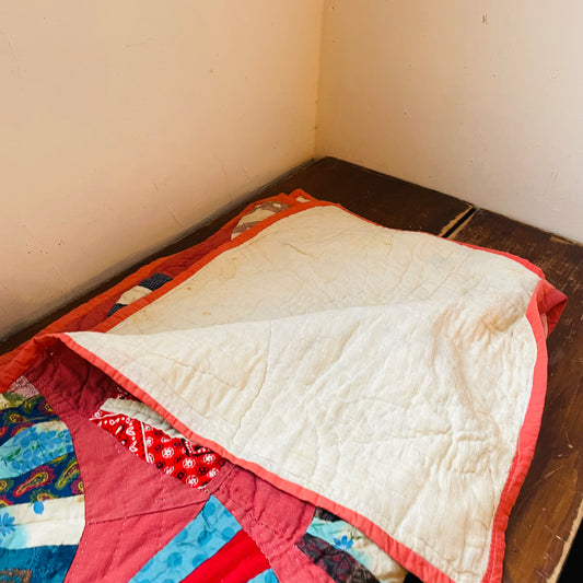 The Victoria Quilt- Vintage