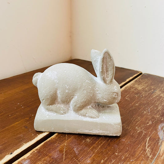 English Garden Cement Rabbit