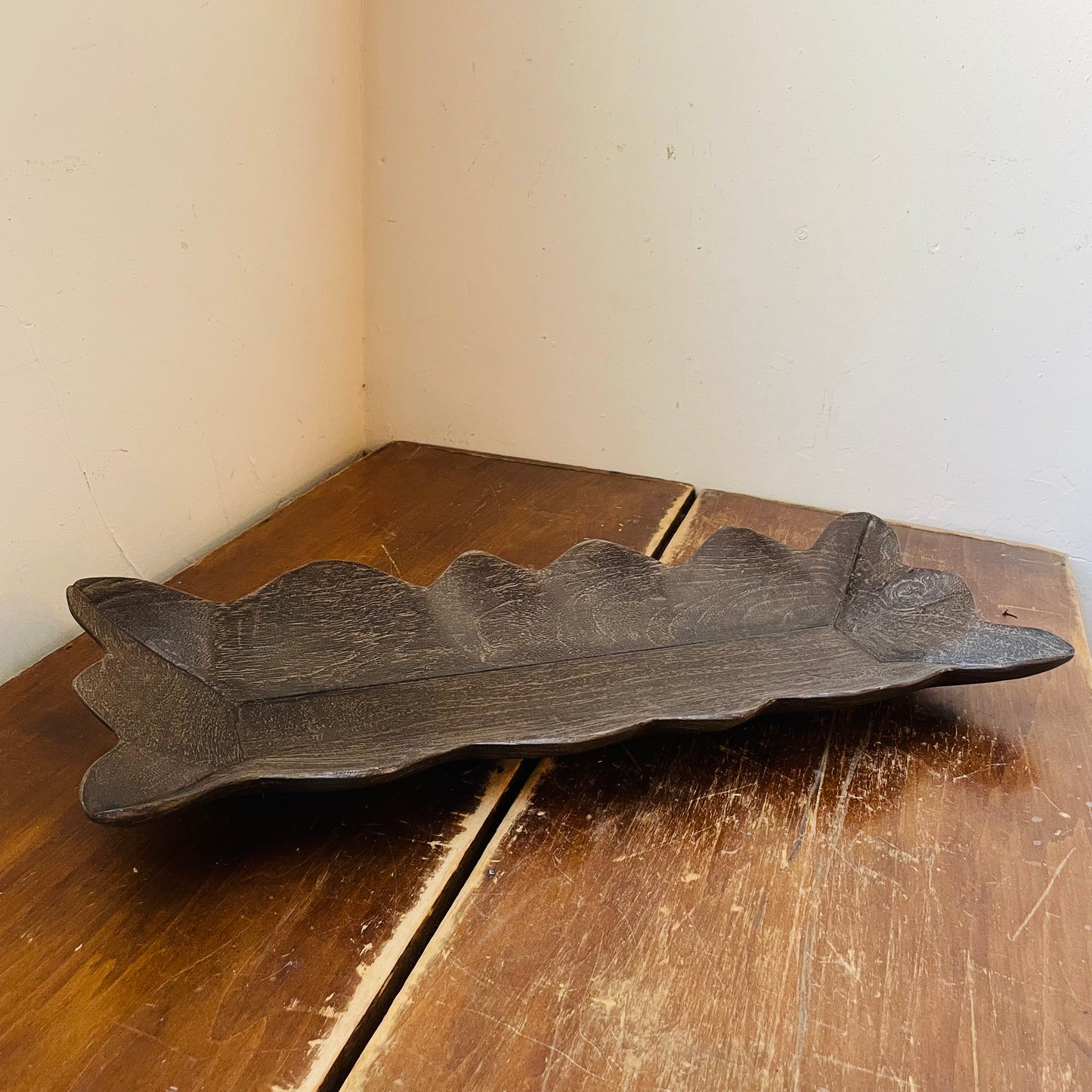 Dapper Home Black Mango Wood Scalloped Tray