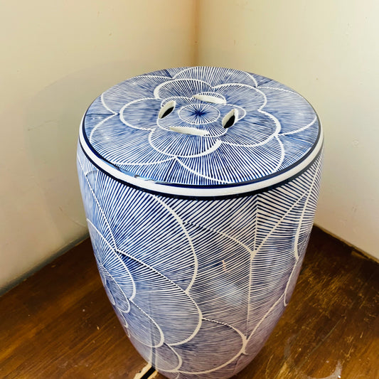 Camellia Garden Stool- Vintage