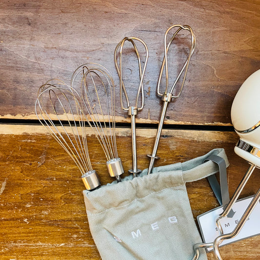 SMEG Cream Electric Hand Mixer