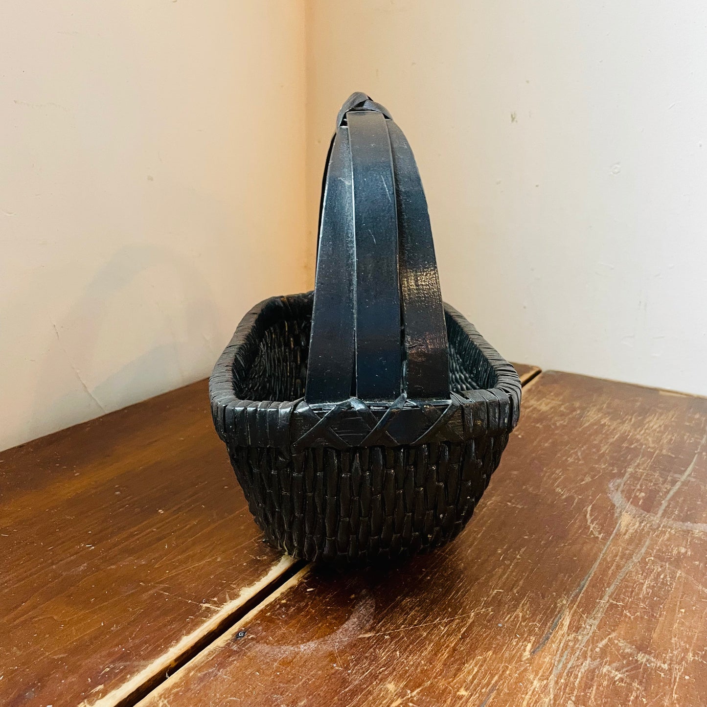 Black Plastic Handled Basket- Vintage