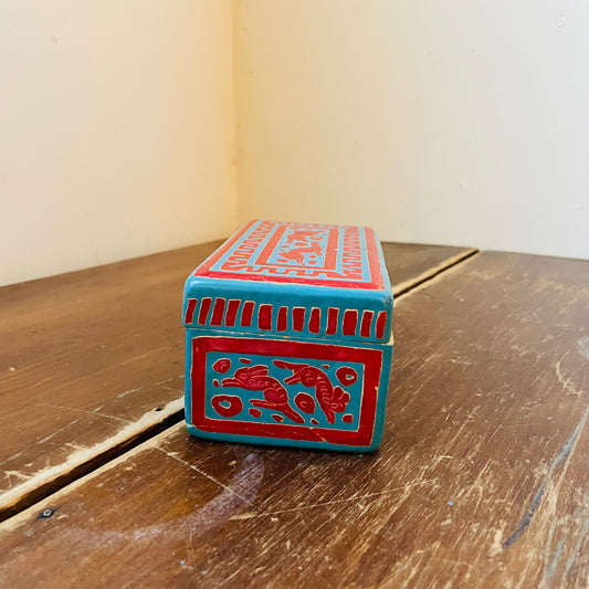 Blue & Red Folk Styled Hare Box- Vintage
