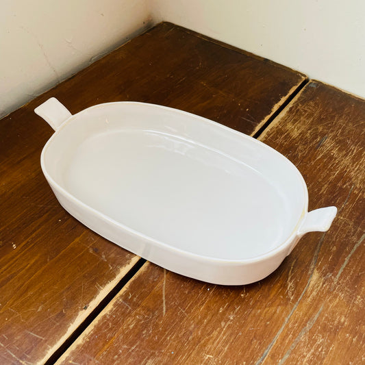 1 1/2 Quart Stoneware Baker w/ Handles