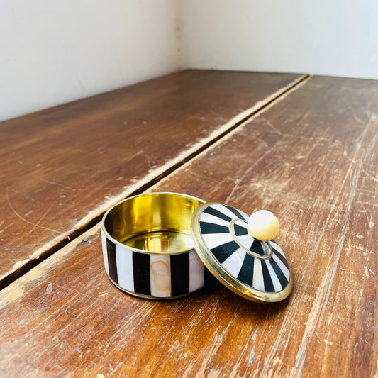 Mother of Pearl & Black Small Round Box