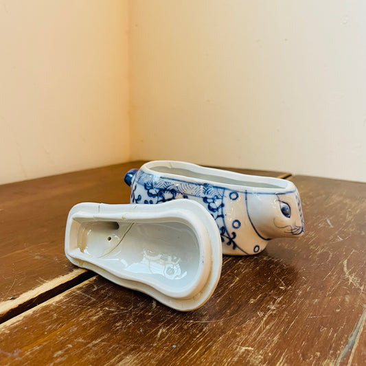 Chinoiserie Ceramic Bunny Box- Vintage