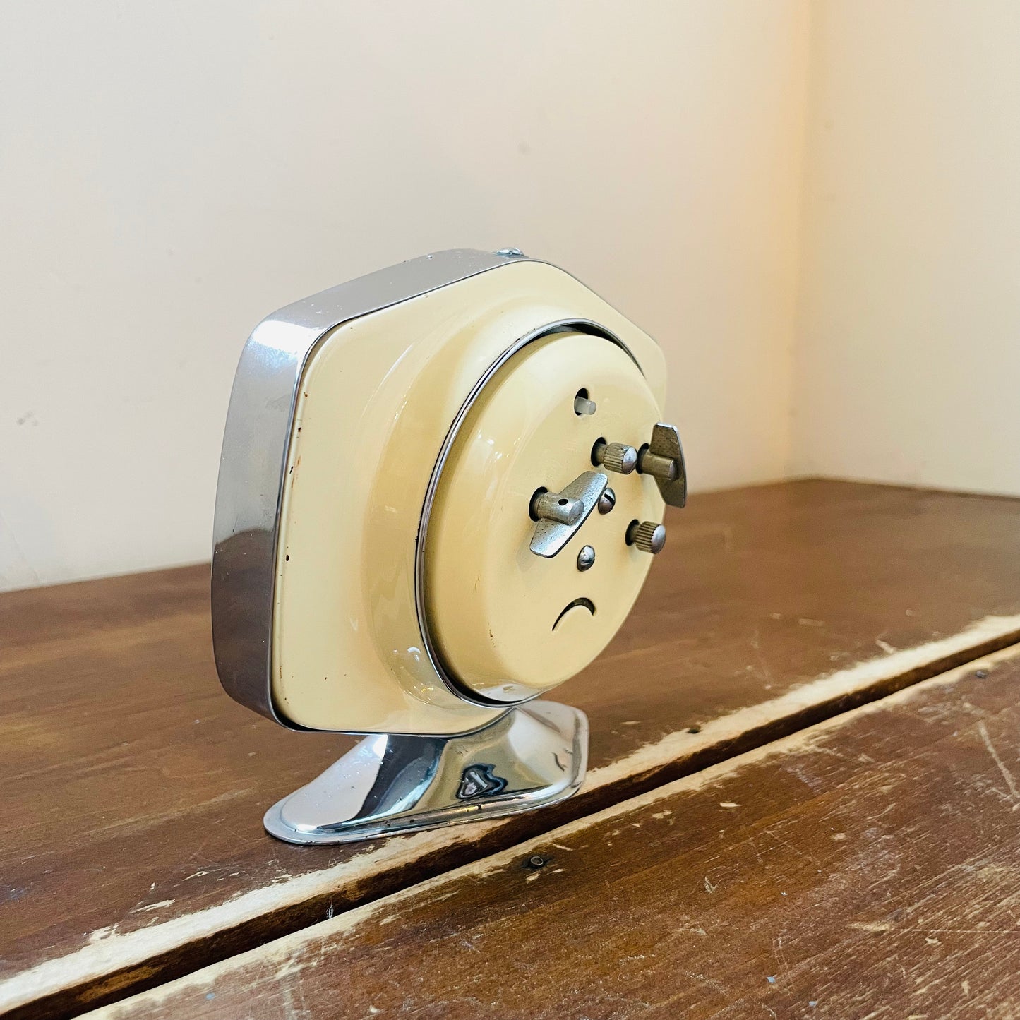 Diamond Analog Alarm Clock- Vintage