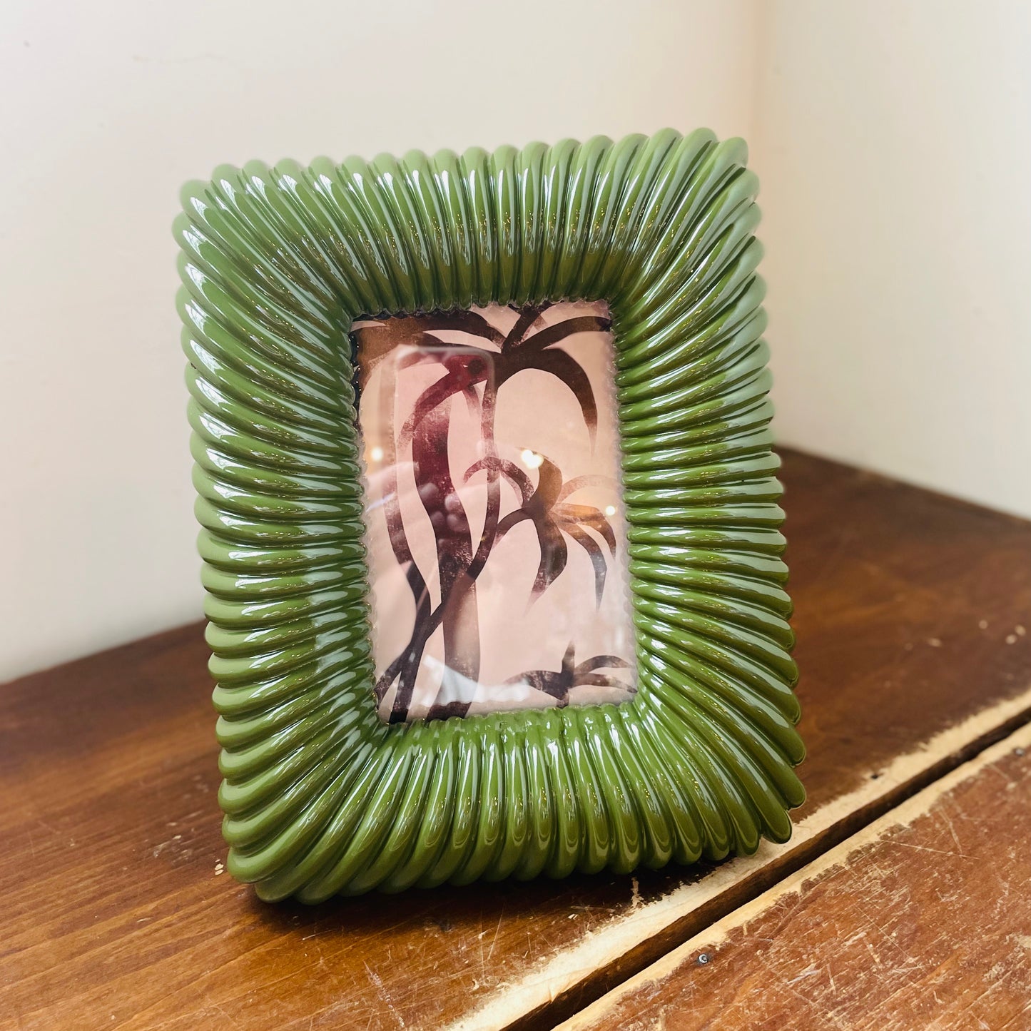 Green Resin Ribbed Photo Frame