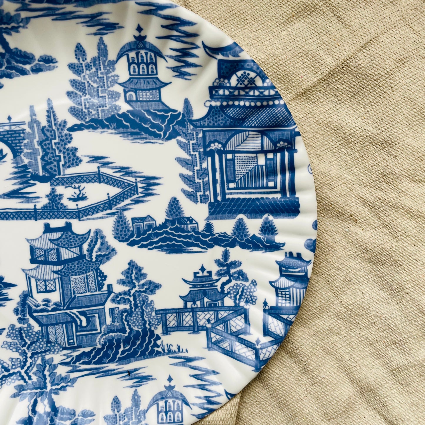 Chinoiserie "Paper" Plate