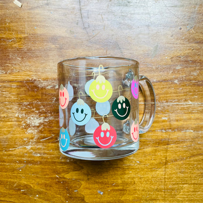 Smiley Ornament Clear Mug