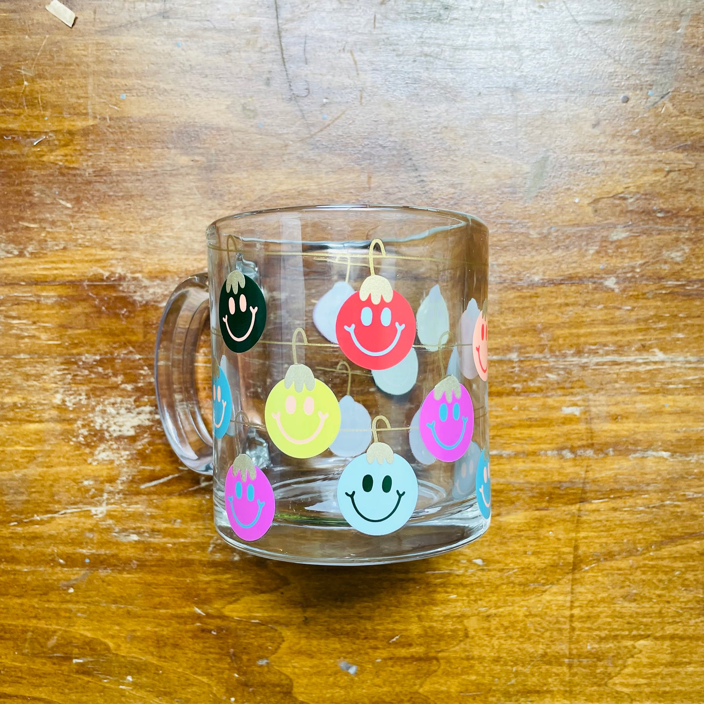 Smiley Ornament Clear Mug