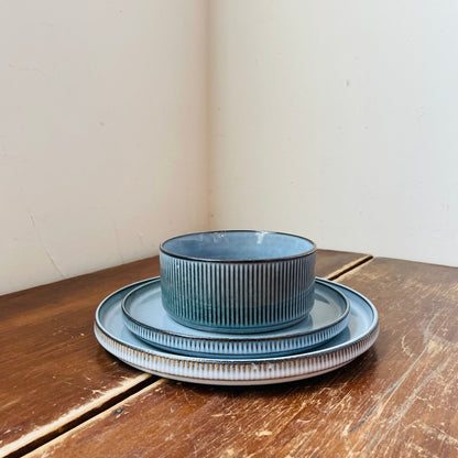 Blue Ridges Ceramic Dinner Set