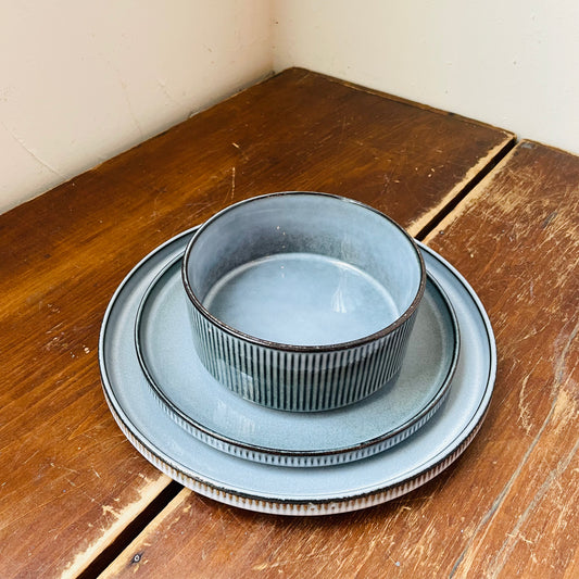 Blue Ridges Ceramic Dinner Set