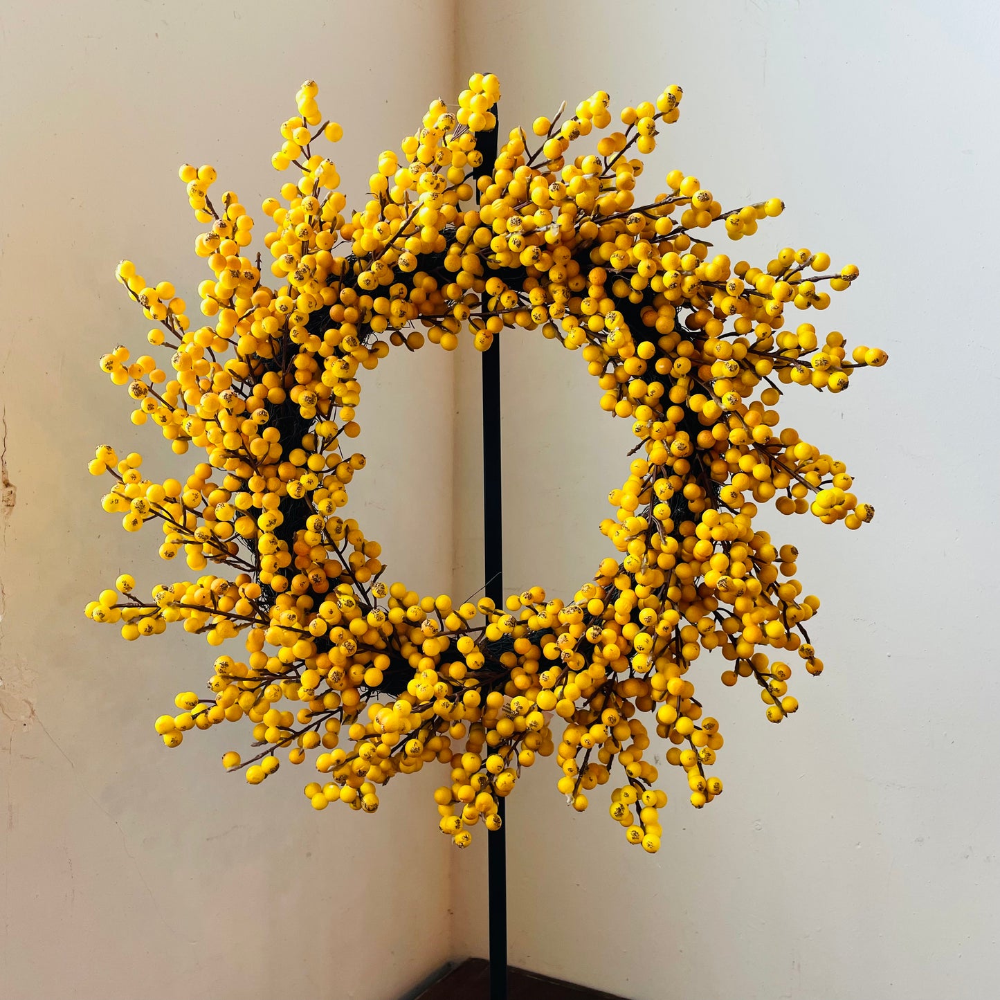 Dark Yellow Berry Wreath