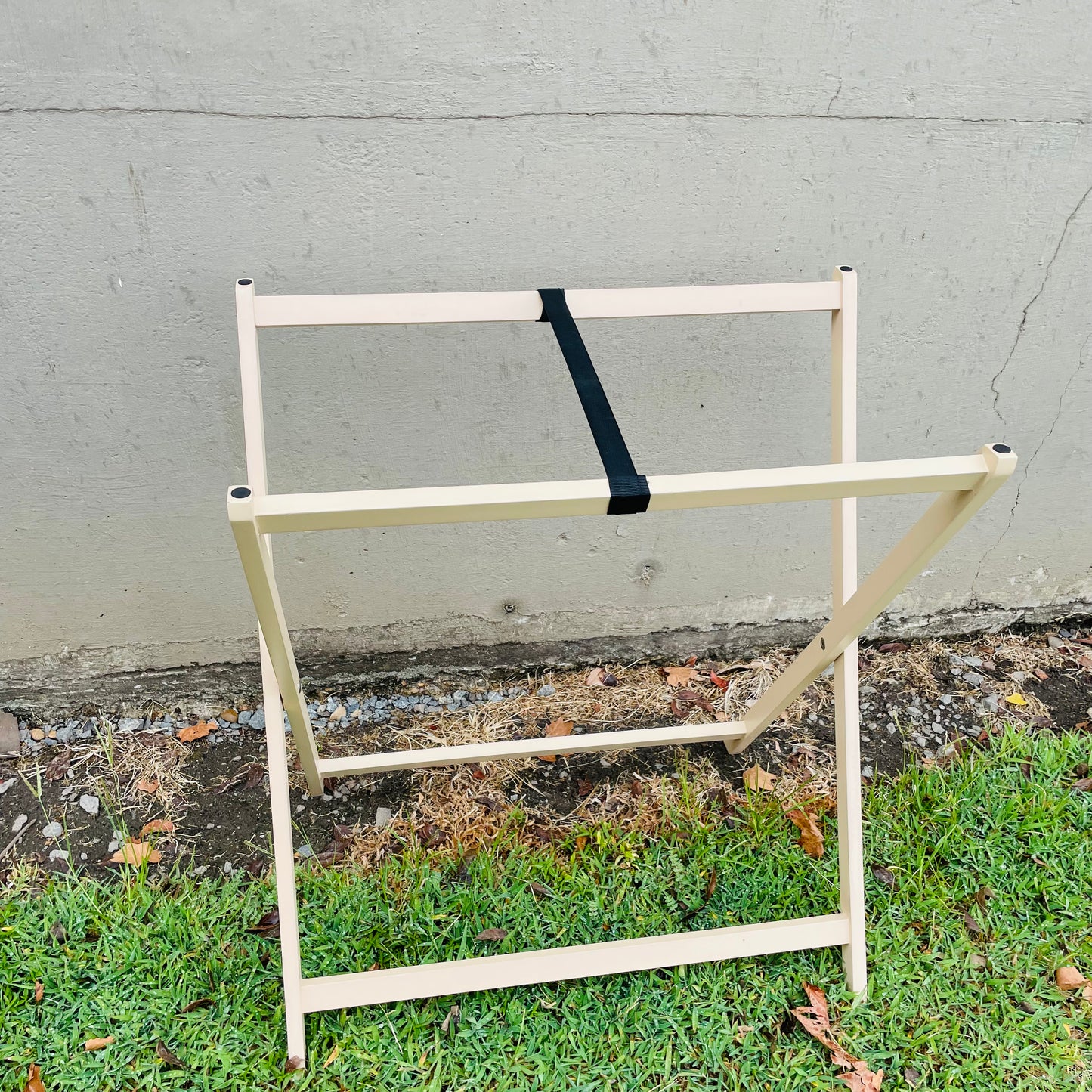 Burl Wood Veneer Folding Table w/ Removable Scalloped Tray