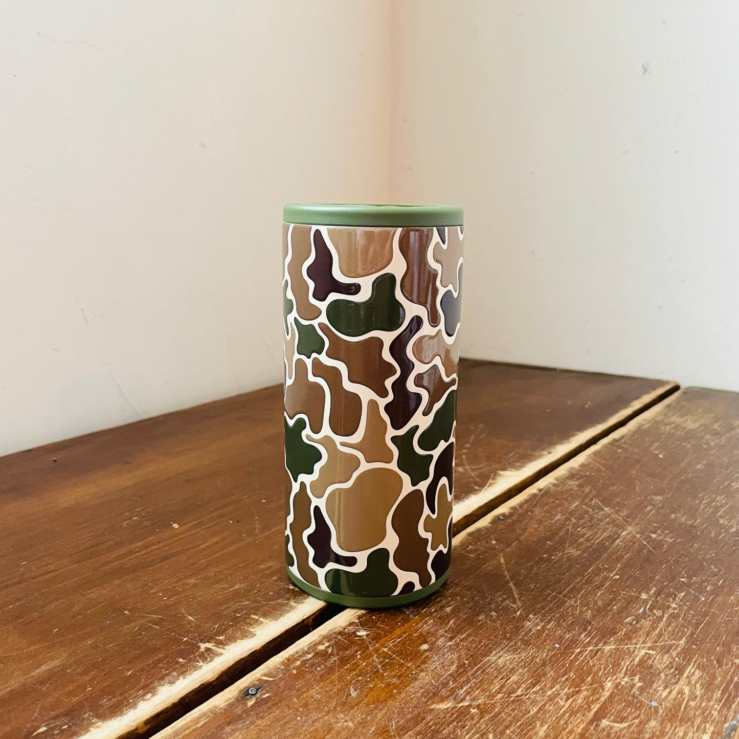 Hunting Camo Skinny Can Cooler