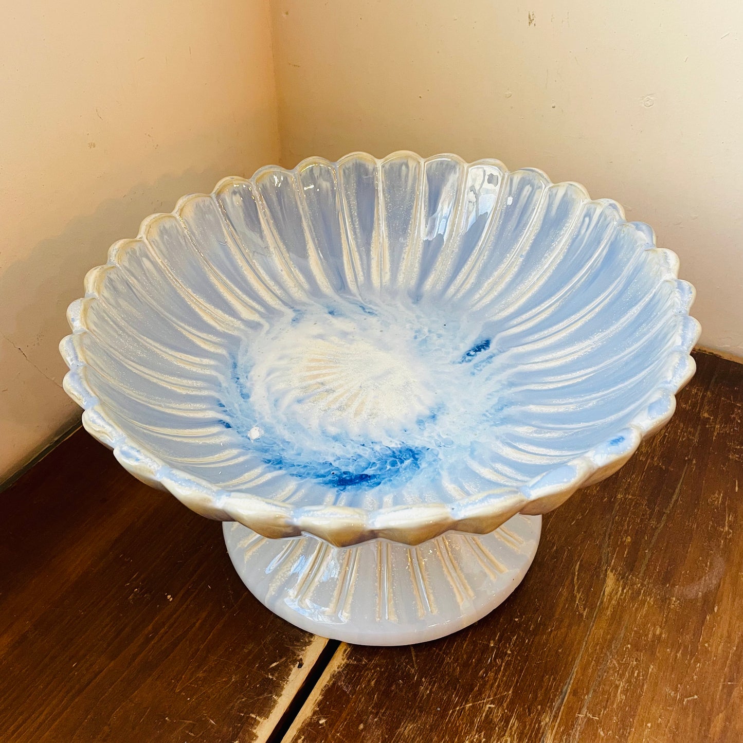 Casdon Footed Bowl
