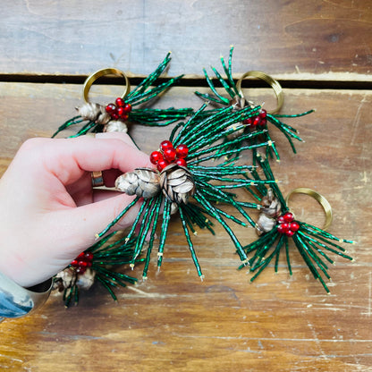 Pinecone Beaded Napkin Ring Set