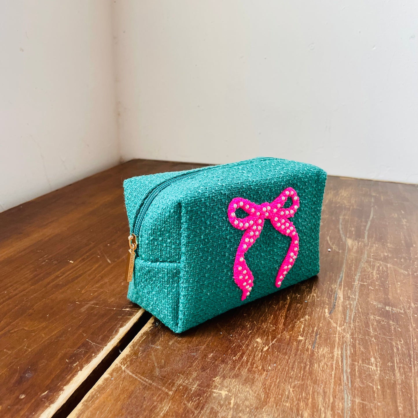 Mara Bow Zip Pouch