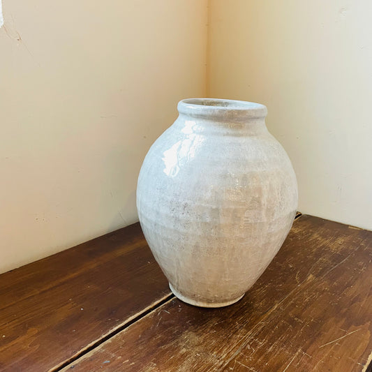 Omari Vase