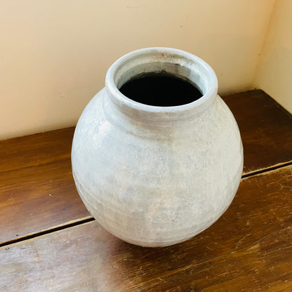 Omari Vase