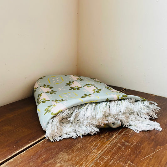 English Garden Citron Throw Blanket