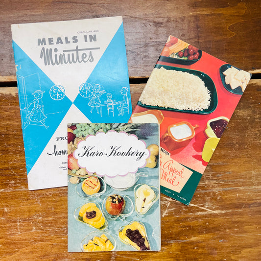 Vintage Paperback Cookbook Lot- Vintage