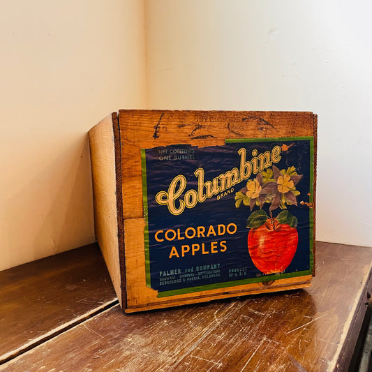 Columbine Colorado Apples Produce Box- Vintage