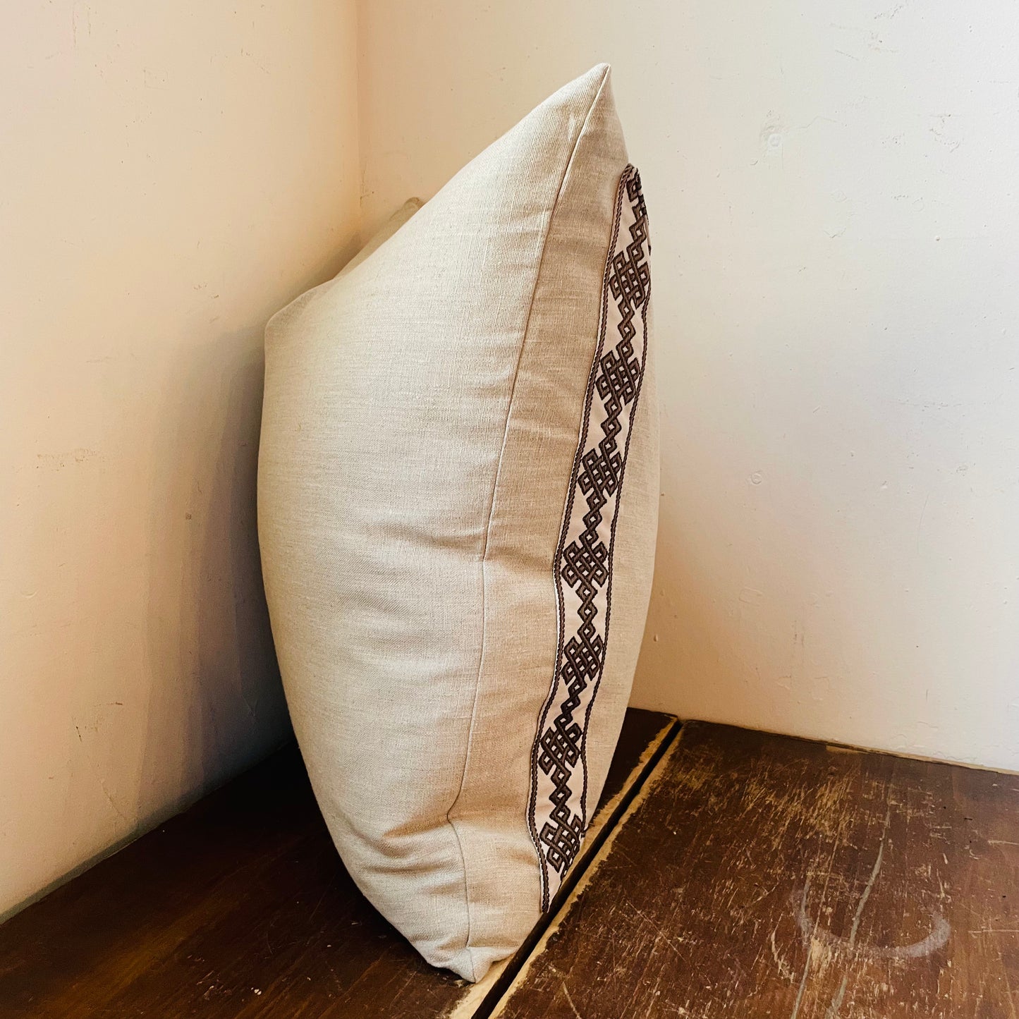 Amalfi Natural with Charcoal Trim Knife Edge Pillow