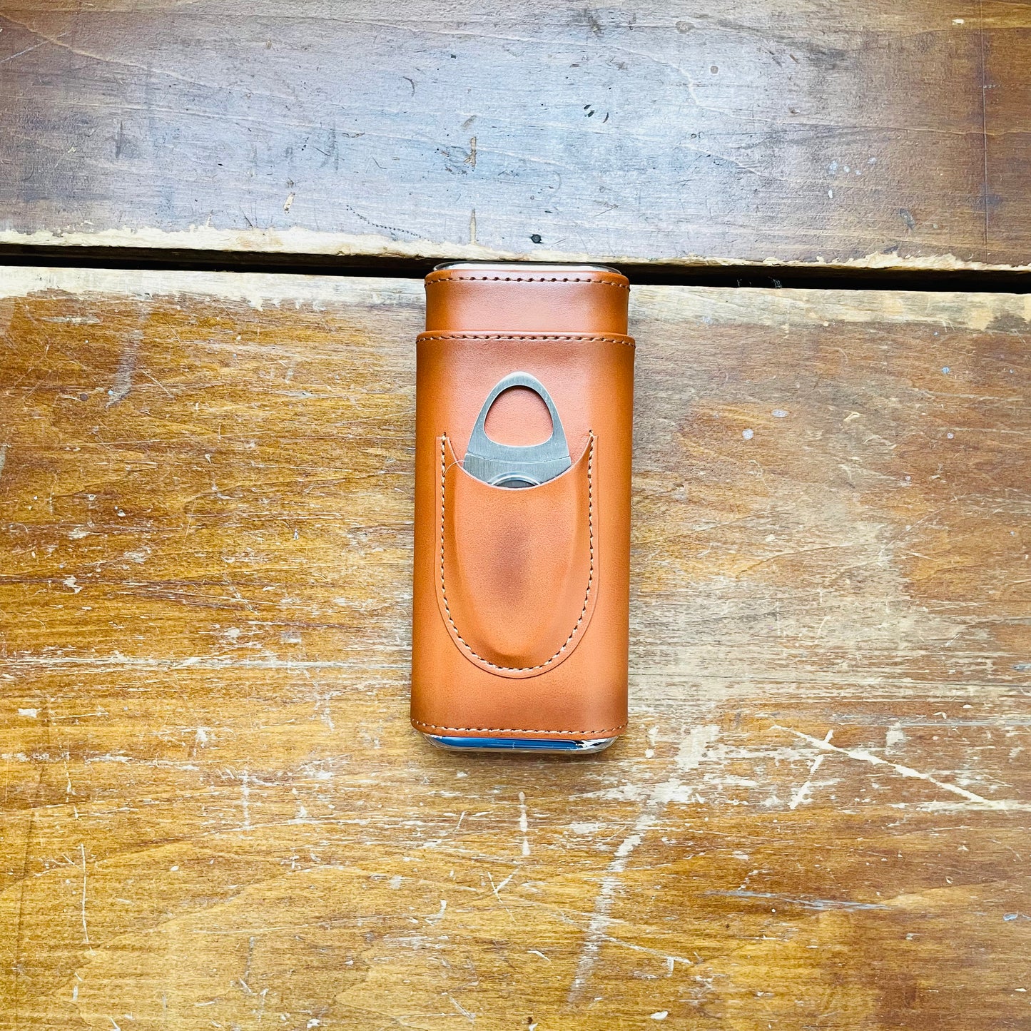 Ashton 3-Cigar Leather Case with Cutter