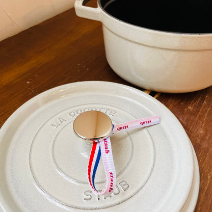 STAUB Cast Iron 2.75-qt Round Cocotte: White Truffle