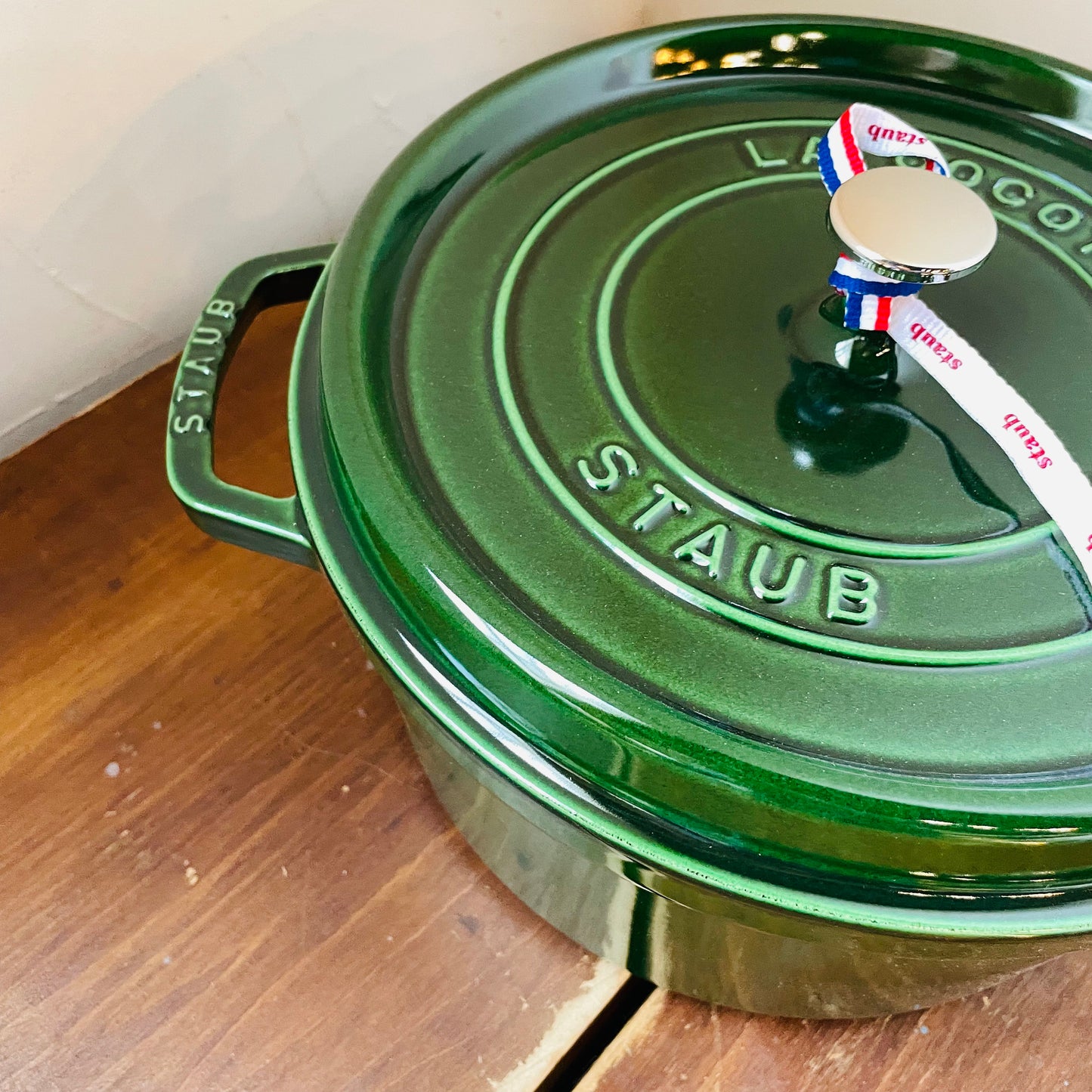 STAUB Cast Iron 7-qt Round Dutch Cocotte- Basil