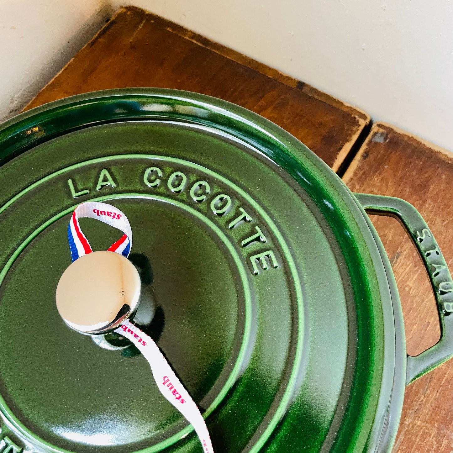 STAUB Cast Iron 7-qt Round Dutch Cocotte- Basil