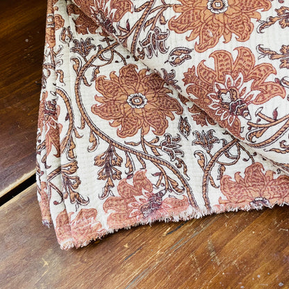 Quince Botanical Print Cotton Throw