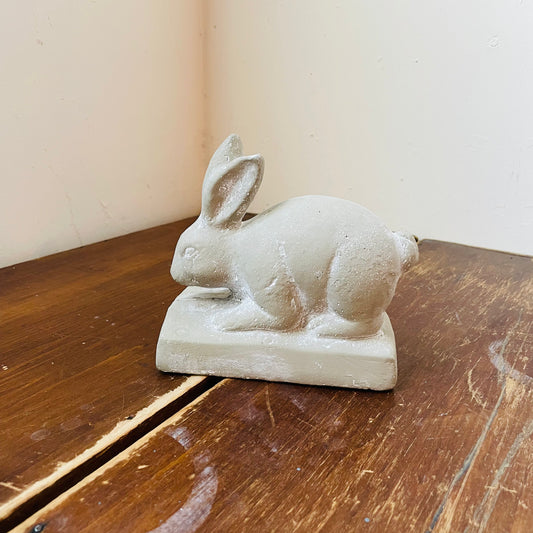English Garden Cement Rabbit