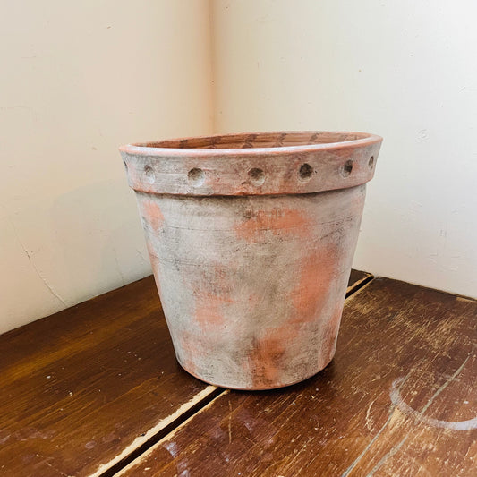 Weathered Garden Pot Medium