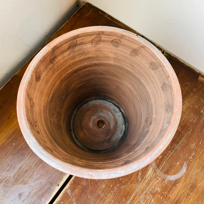 Weathered Garden Pot Medium