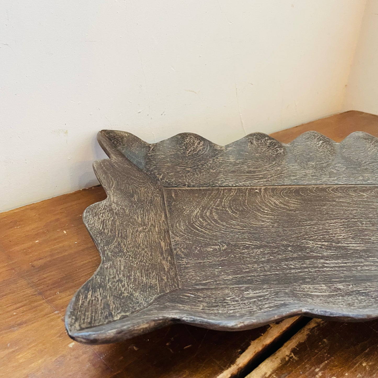 Dapper Home Black Mango Wood Scalloped Tray