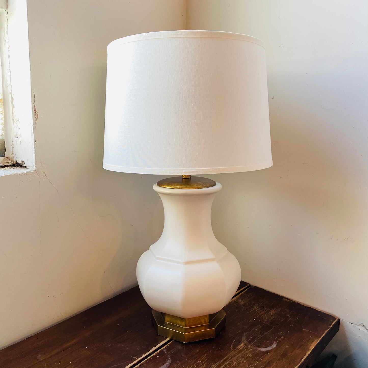 White Lotus Lamp