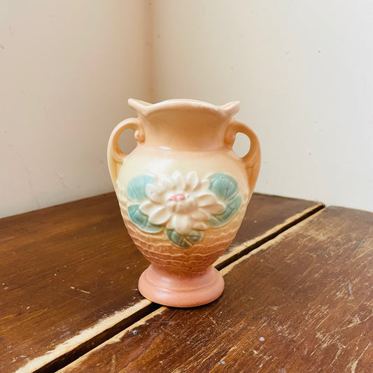 Hull Pottery Water Lily Vase- Vintage