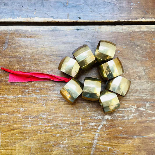 Set of 8 Brass Paneled Napkin Rings- Vintage