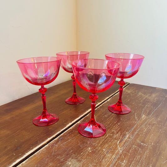 Acrylic Fuchsia Stemmed Wine Glasses- Set of 4