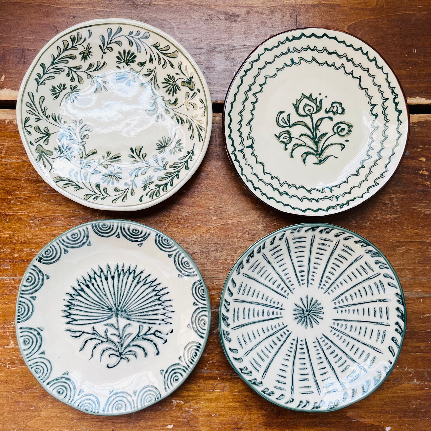At the Table Floral Hand-Painted Stoneware Plate set of 4
