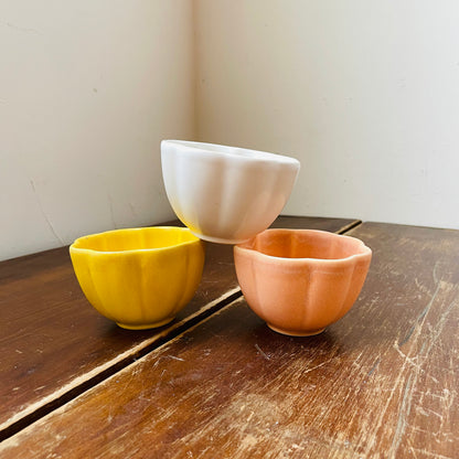 Flower Shaped Stoneware Bowl