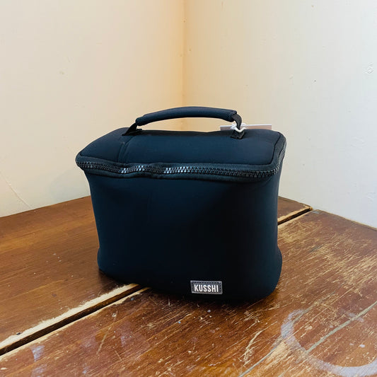 KUSSHI Neoprene Train Case
