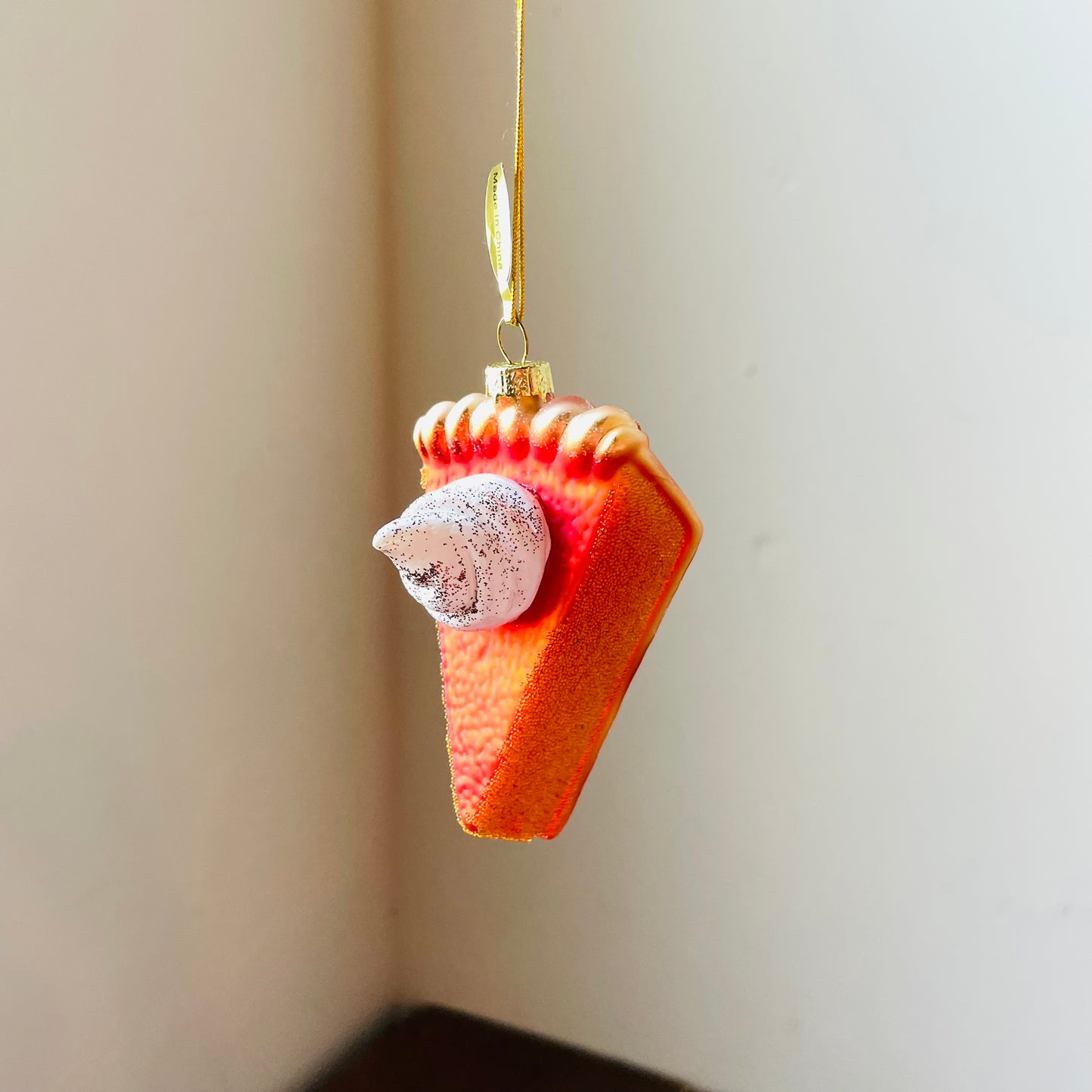 Pumpkin Pie Ornament